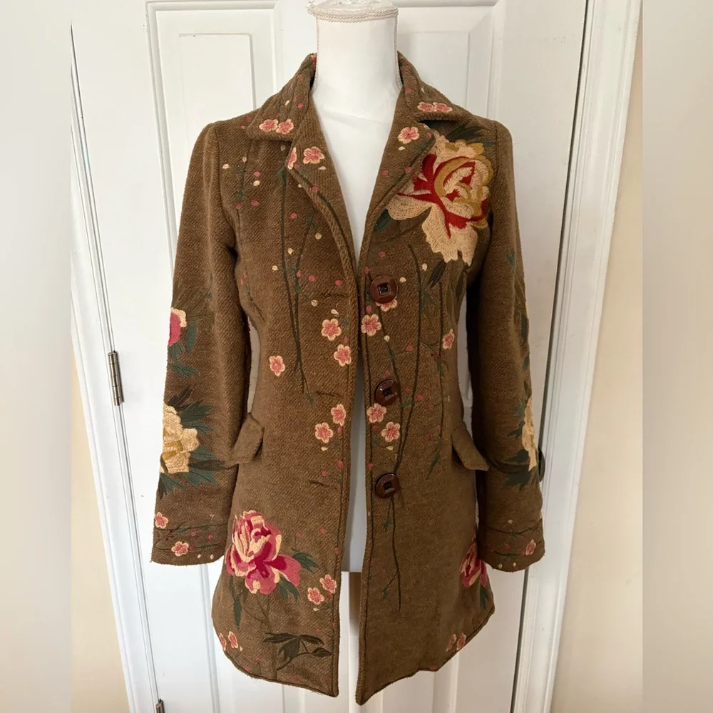 100% Wool Bohemian embroidery cottagecore coat - Picture 4 of 14